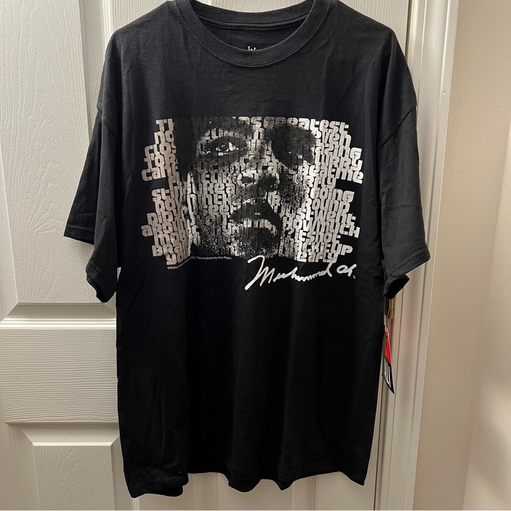 New Muhammad Ali Face Quotes The Worlds Greatest Men’s Black Shirt